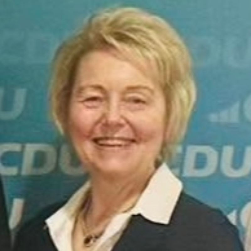  Marina Helmich